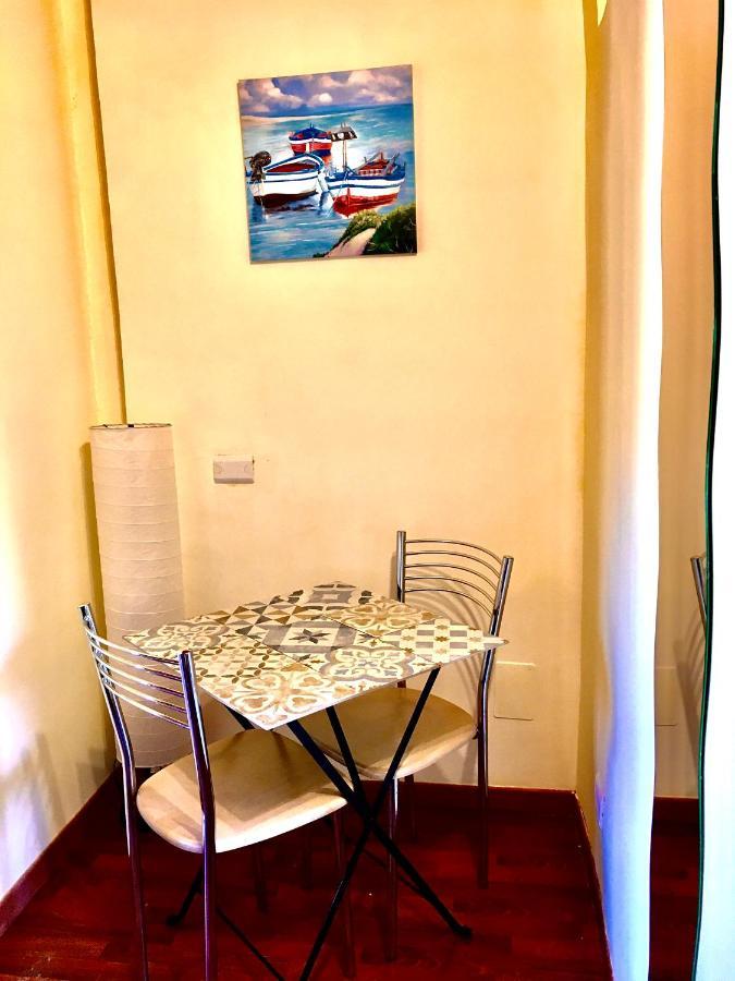 Al Centro Di Tutto Hotel Catania Ngoại thất bức ảnh