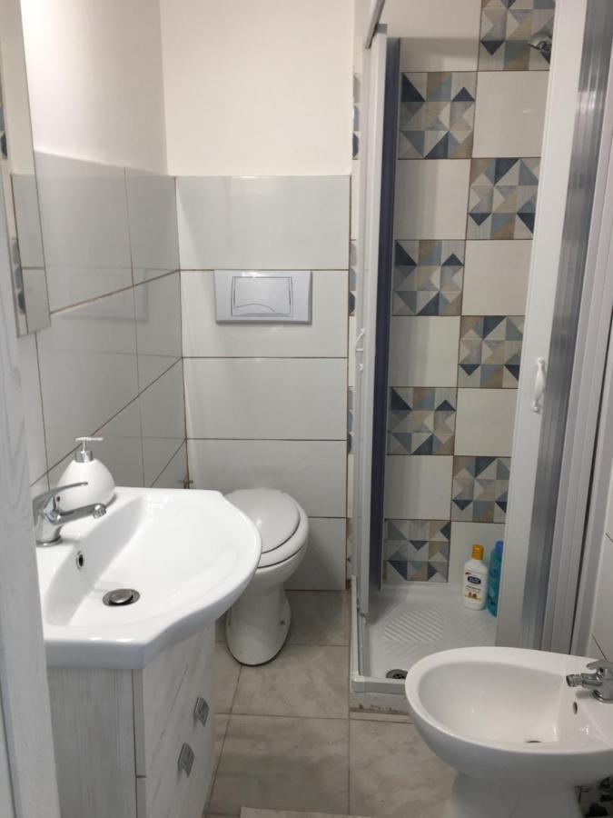 Al Centro Di Tutto Hotel Catania Ngoại thất bức ảnh